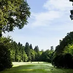De La Bretesche *