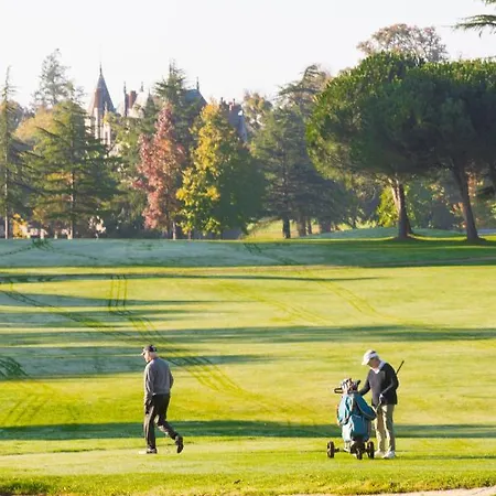 De La Bretesche Semesterbostad