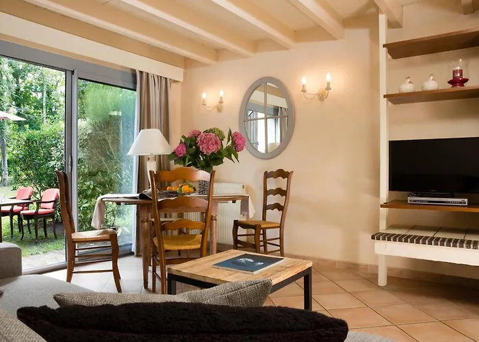 Ferienhaus De La Bretesche Missillac